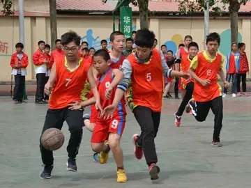 如何通过冥想提高篮球比赛中的专注力_1